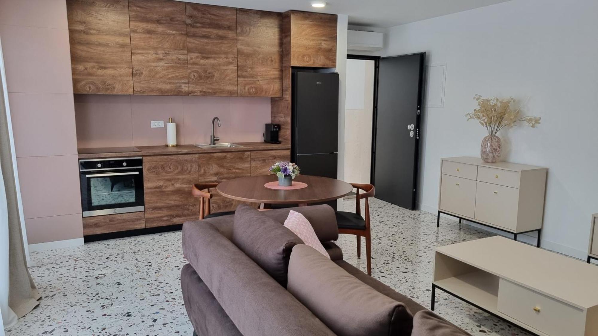 Delta House - Gama Apartment Zara Esterno foto