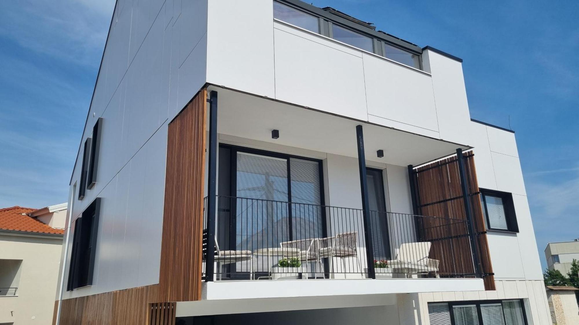Delta House - Gama Apartment Zara Esterno foto